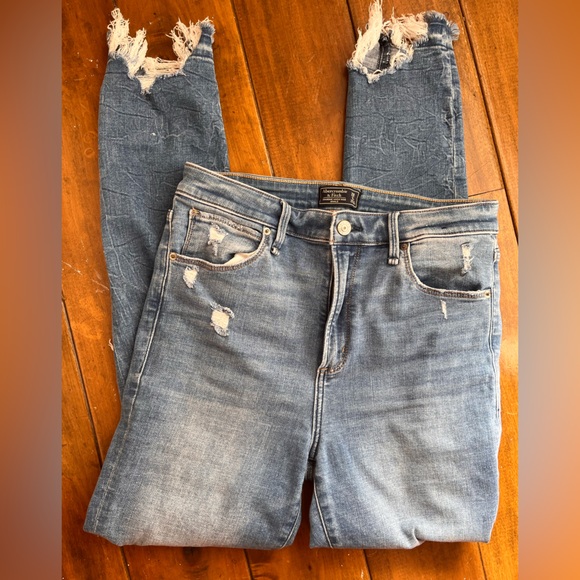 Abercrombie & Fitch Denim - Abercrombie & Fitch high rise jeans